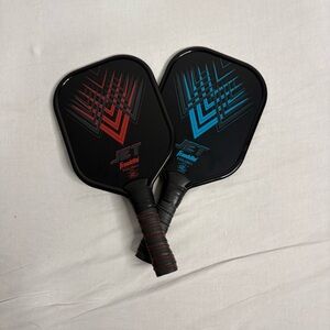 Franklin JET Pickleball Paddle Set -‎ Red & Blue Geometric Design